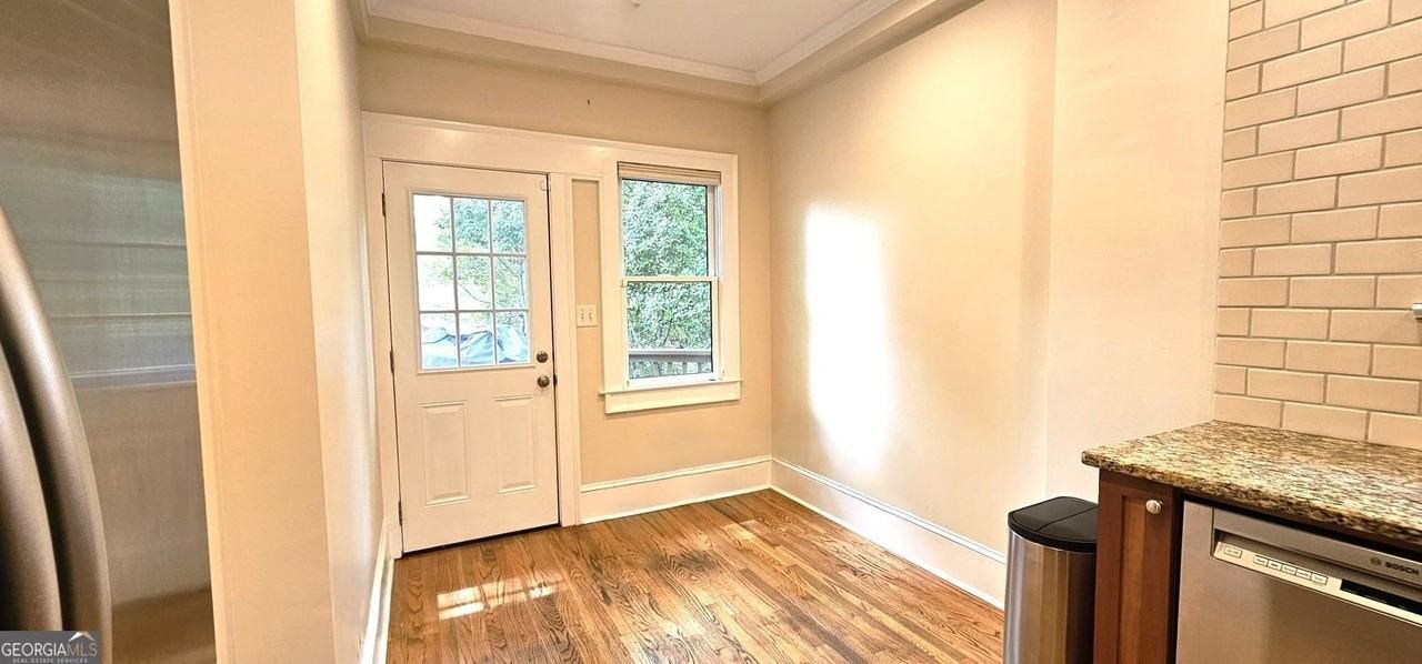 1067 Lanier Blvd Ne #A - Photo 5 of 22