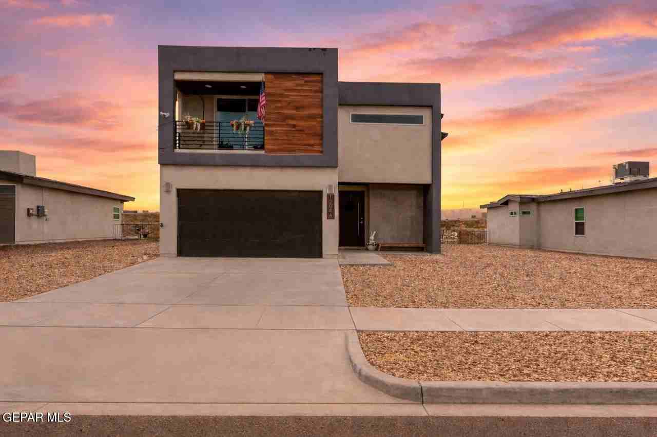 12044 Hidden Gardens Pl - Photo 3 of 47