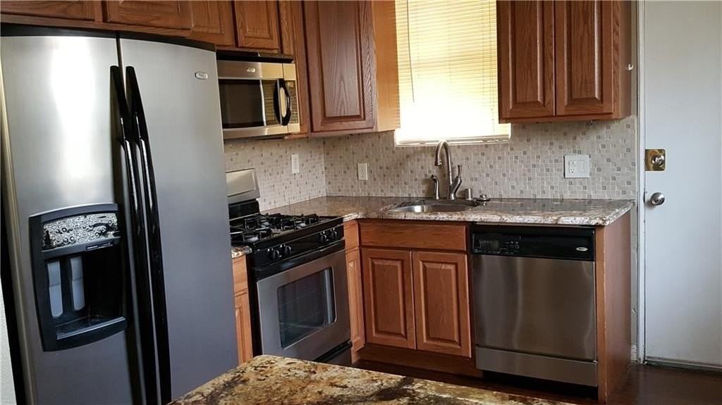 4514 Bliss Ave - Photo 4 of 13