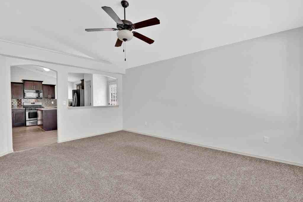14900 Tim Hardaway Dr - Photo 7 of 40