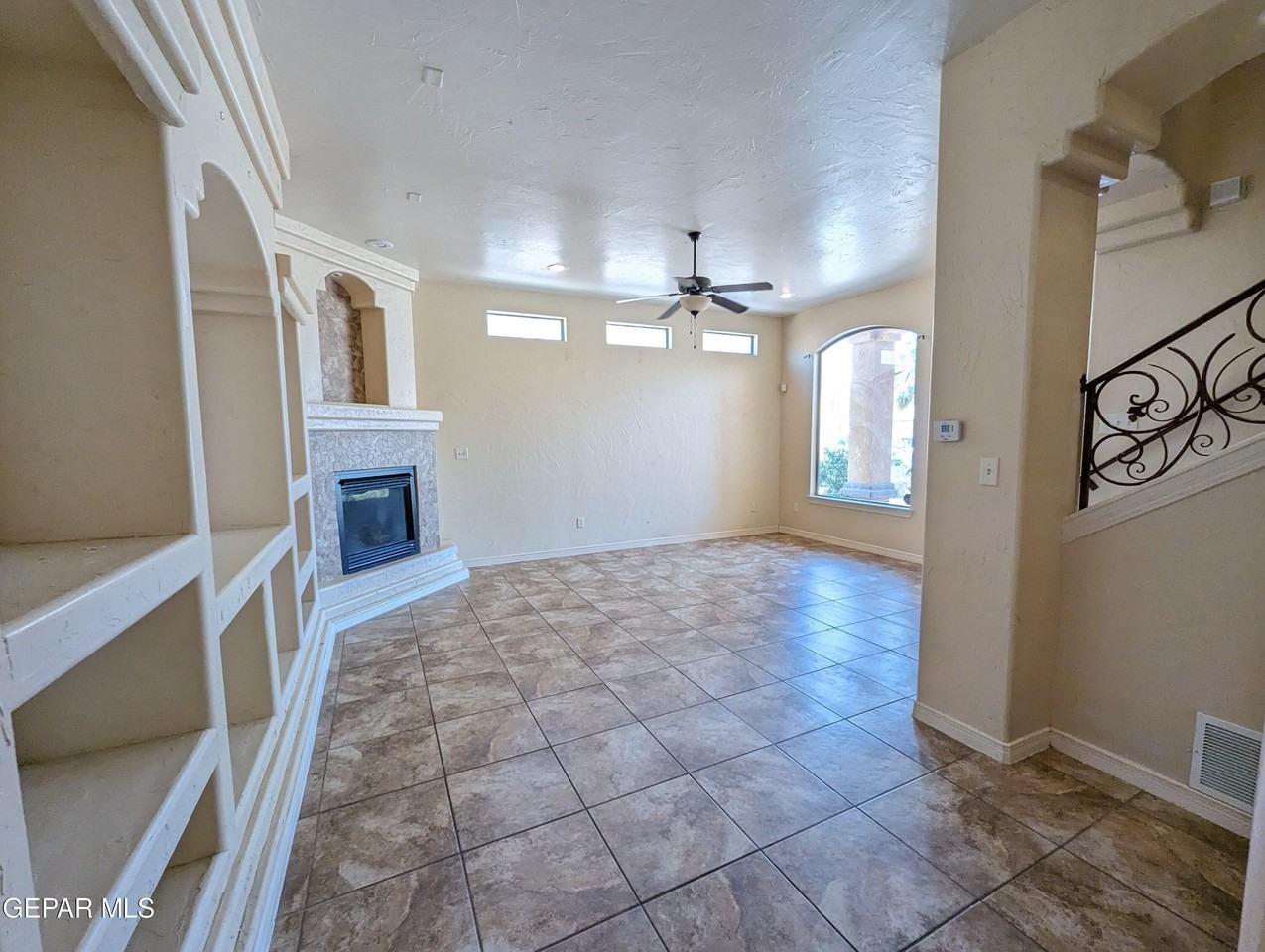 5356 Ignacio Frias Dr - Photo 5 of 27