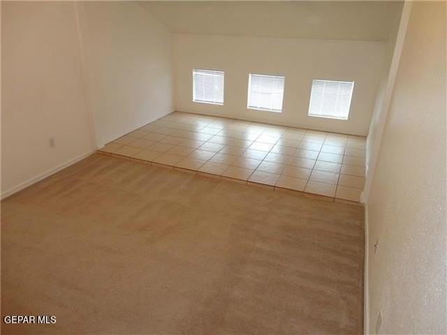 5729 Green Castle Rd - Photo 5 of 22