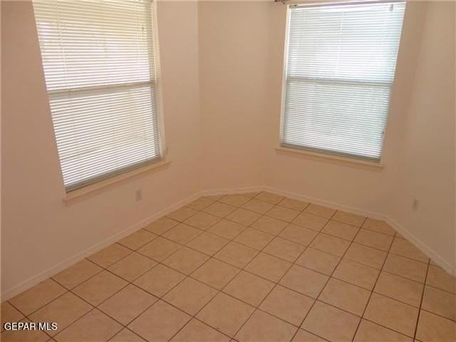 5729 Green Castle Rd - Photo 6 of 22