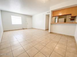 featured image of 4700 Maxwell Ave #22