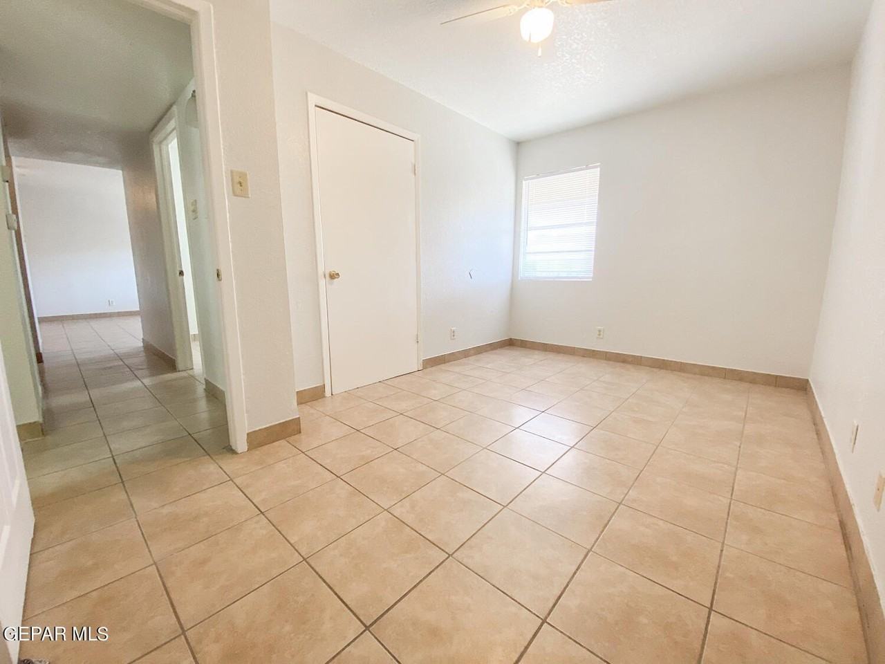 4700 Maxwell Ave #22 - Photo 5 of 9