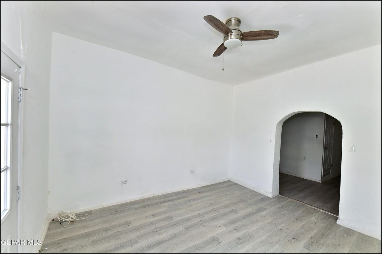 1908 Olive Ave #A - Photo 6 of 22