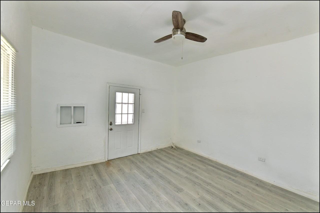 1908 Olive Ave #A - Photo 7 of 22