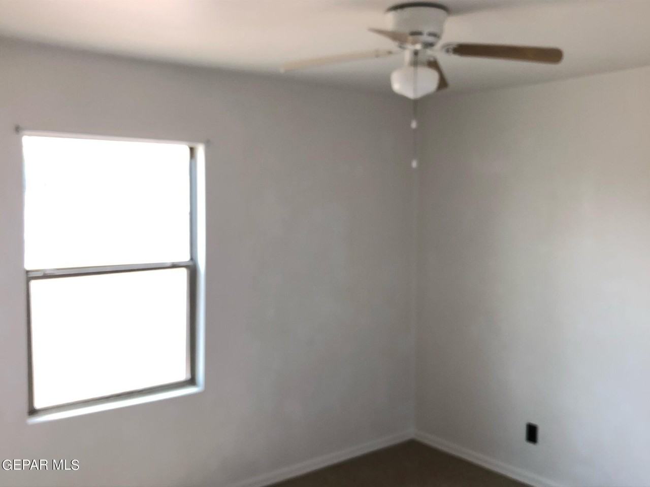 5508 Pollard St - Photo 6 of 16