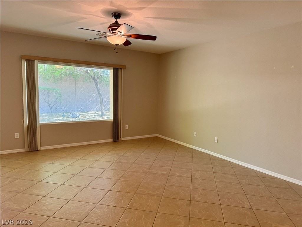 2168 Sawtooth Mountain Dr #0 - Photo 5 of 36