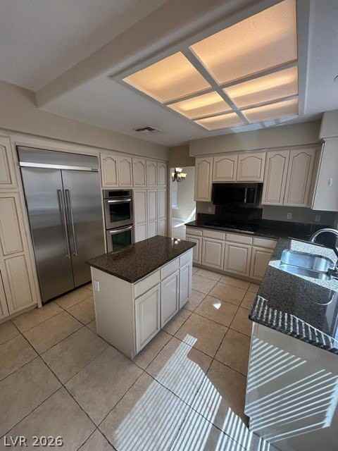 2929 Sterling Cove Dr - Photo 3 of 17