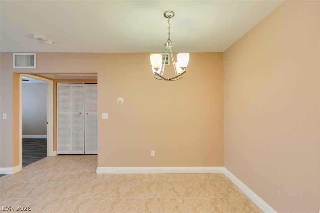 1909 Villa Palms Ct #110 - Photo 6 of 39