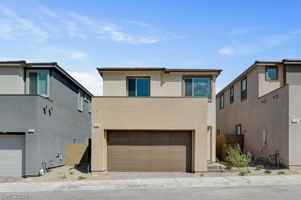 featured image of 1550 Rock Kestrel St