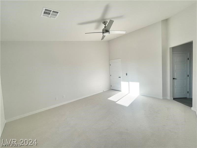5600 Genoa Ave - Photo 5 of 14