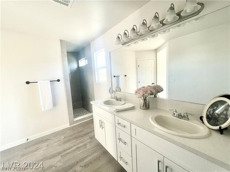 5600 Genoa Ave - Photo 6 of 14
