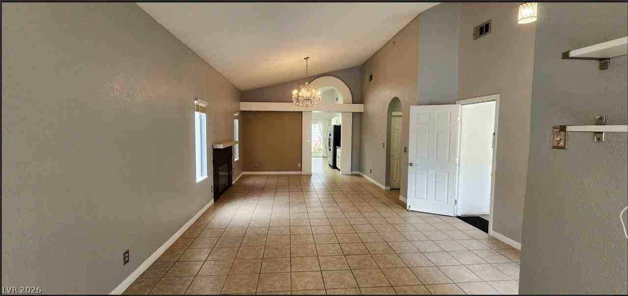 8116 Bay Springs Dr - Photo 7 of 26