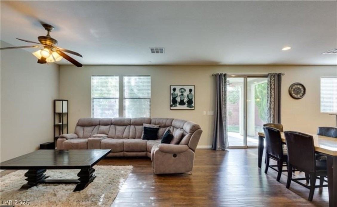 10725 Pearl River Ave - Photo 4 of 18