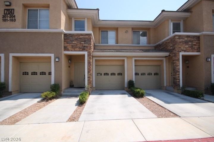 704 Peachy Canyon Cir #202
