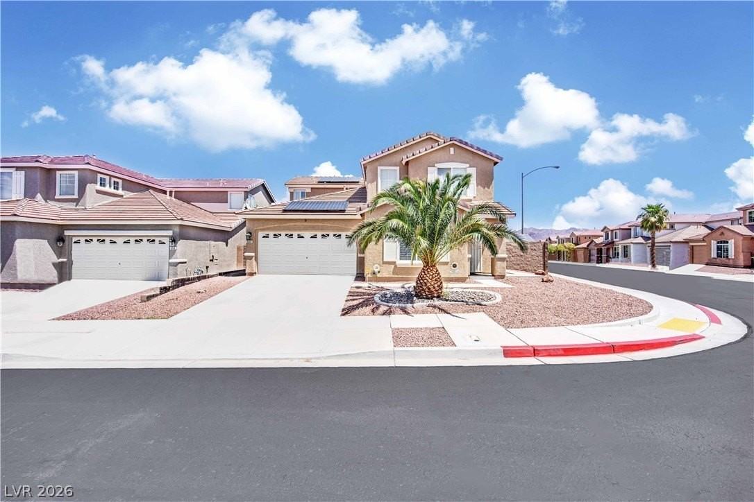 668 Sunrise Lake Pl - Photo 2 of 36
