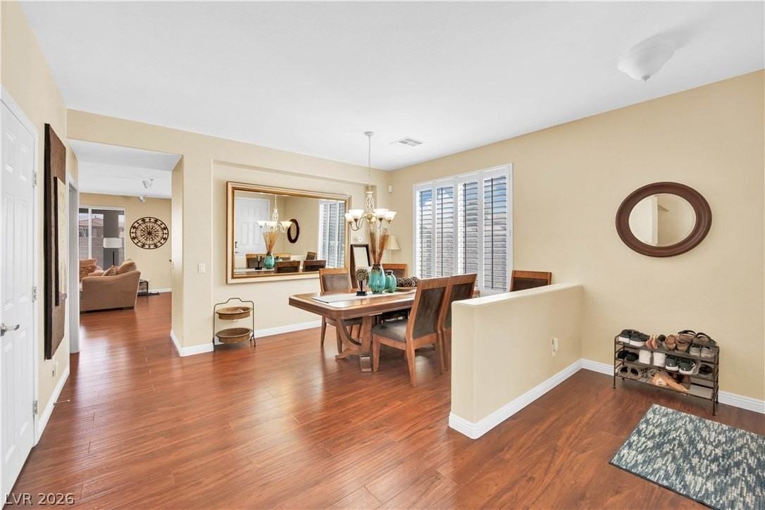 668 Sunrise Lake Pl - Photo 5 of 36
