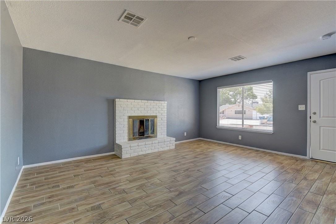 5708 Pinecone Pl - Photo 5 of 18