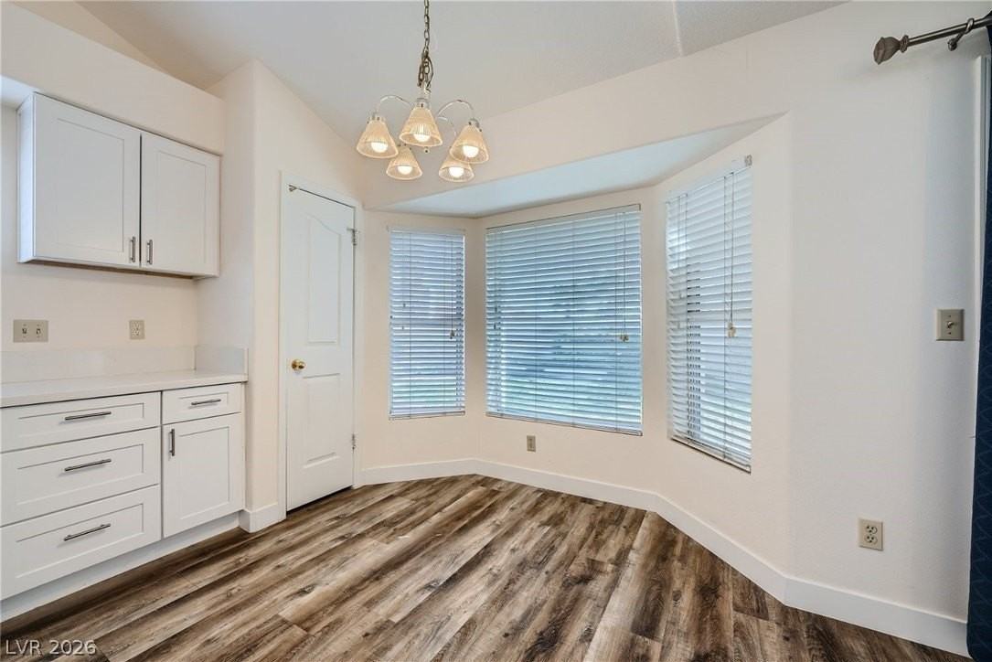 3004 Windy Surf Ct - Photo 6 of 25
