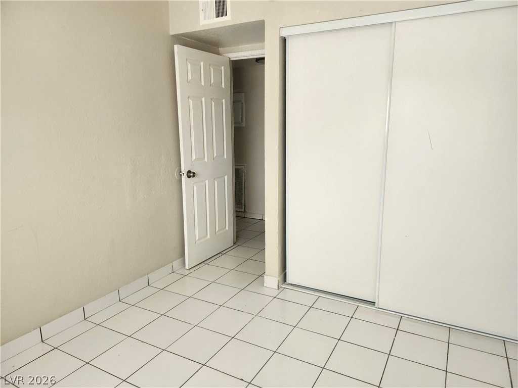 4737 Thunderbolt Ave #1 - Photo 6 of 9
