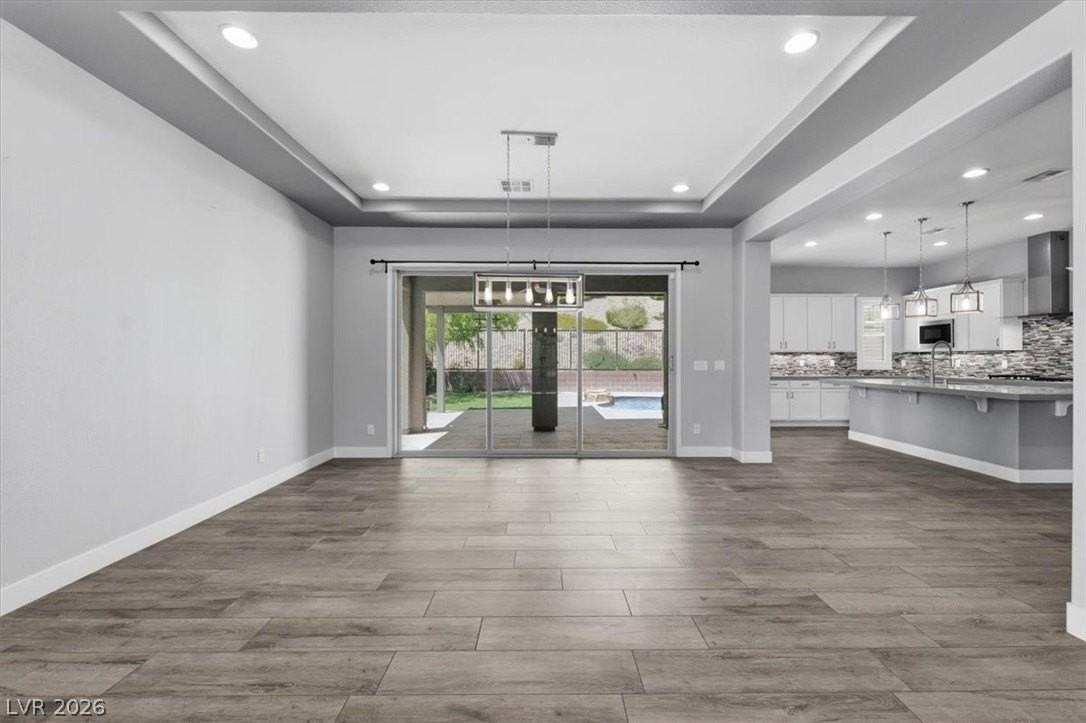 6459 Wild Blue Ct - Photo 4 of 31