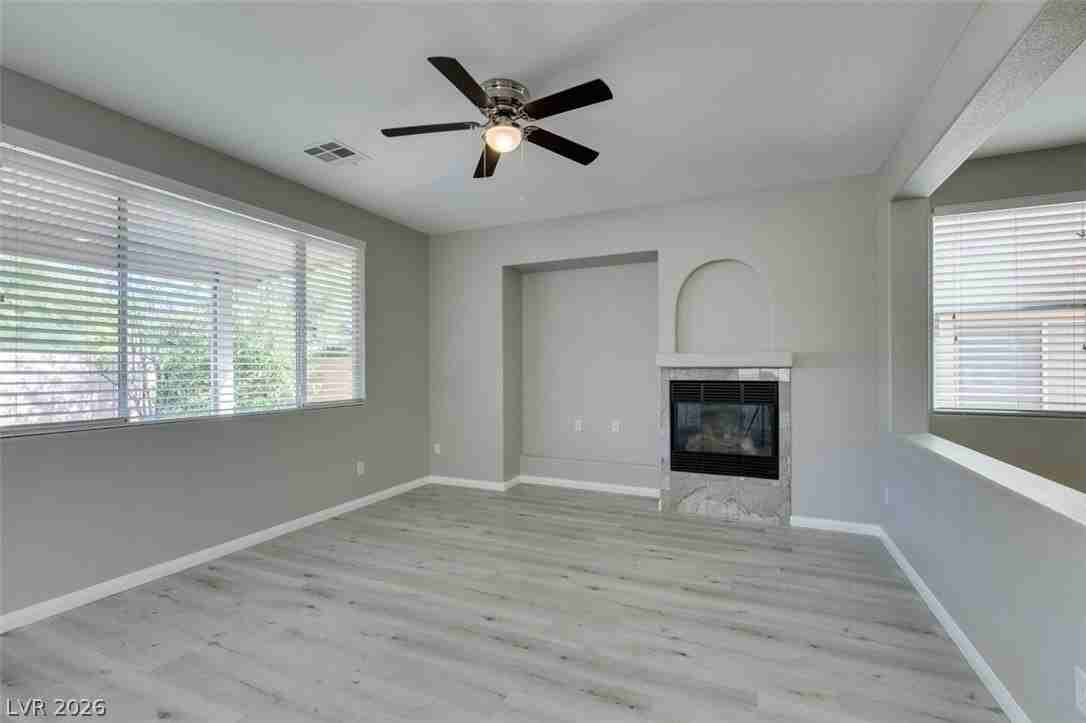 10928 Sutter Hills Ave - Photo 3 of 47