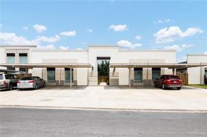 featured image of 3802 N Robin Ave #3