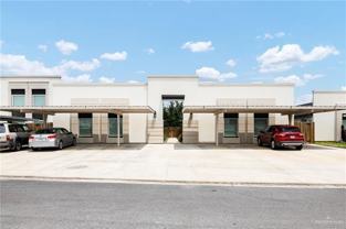 3802 N Robin Ave #3 - Photo 1 of 1