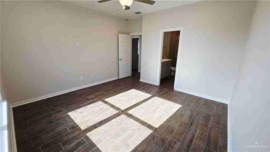 10328 N 13th St - Photo 7 of 30