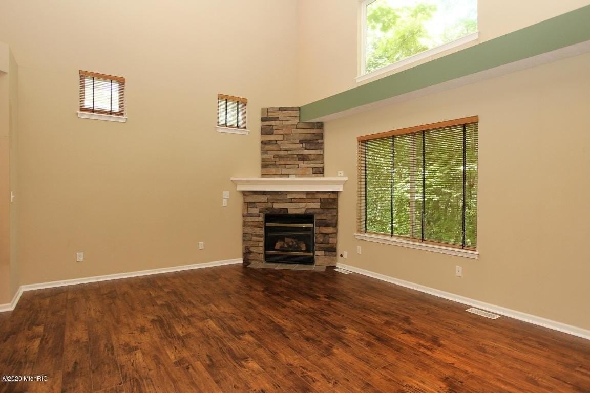 5890 E Lyn Haven Dr Se #55 - Photo 6 of 26
