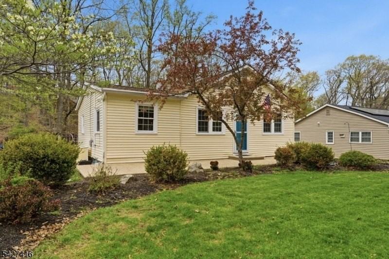 32 Coolidge Trl - Photo 3 of 18