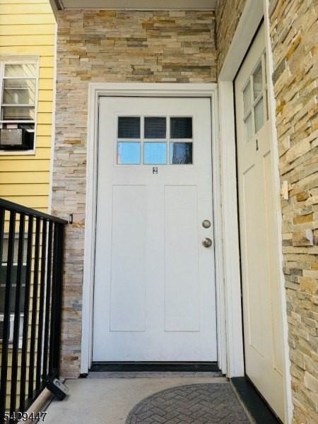 84 Andrew St #2 - Photo 2 of 12