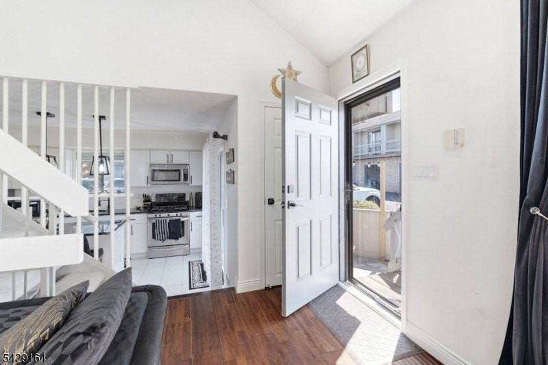 9 Talbot St - Photo 2 of 21