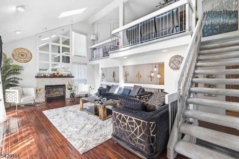 9 Talbot St - Photo 3 of 21