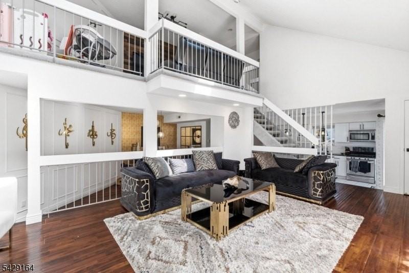 9 Talbot St - Photo 4 of 21