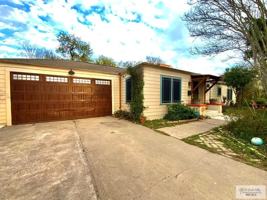 featured image of 205 Ebony Ave