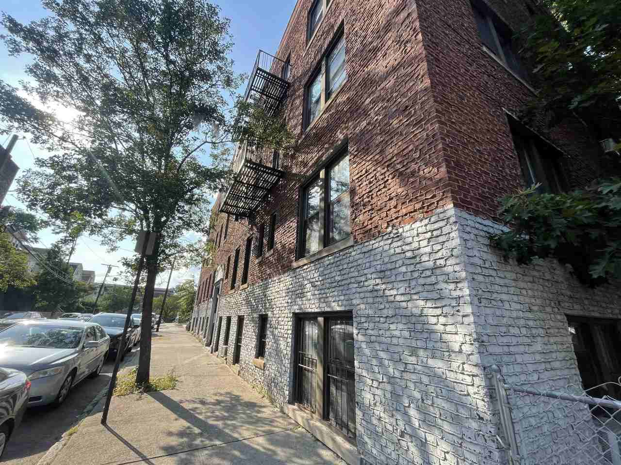 1 Noll Pl #2 - Photo 2 of 10