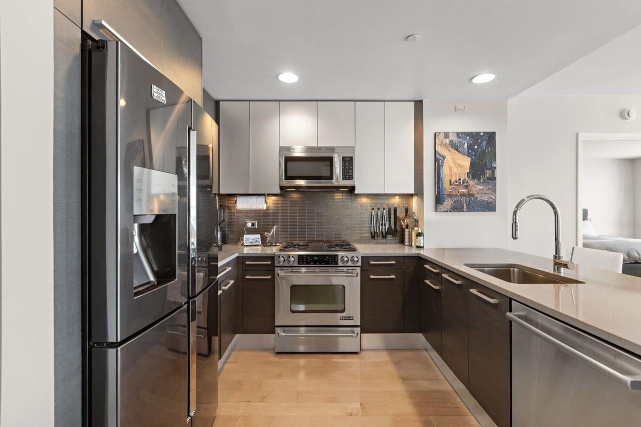 2nd St #2803 - Photo 5 of 17