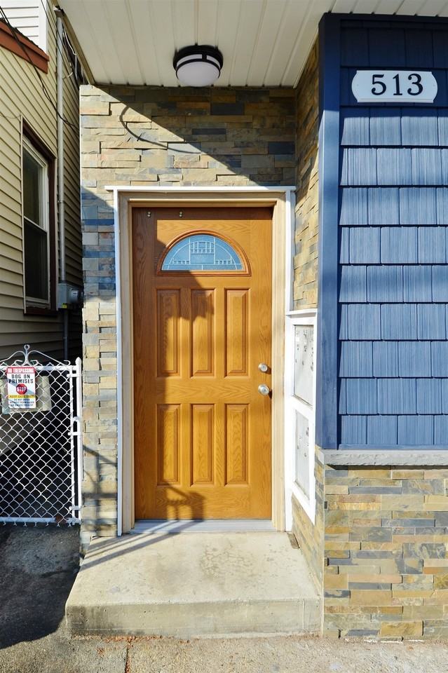 513 Avenue A - Photo 2 of 30