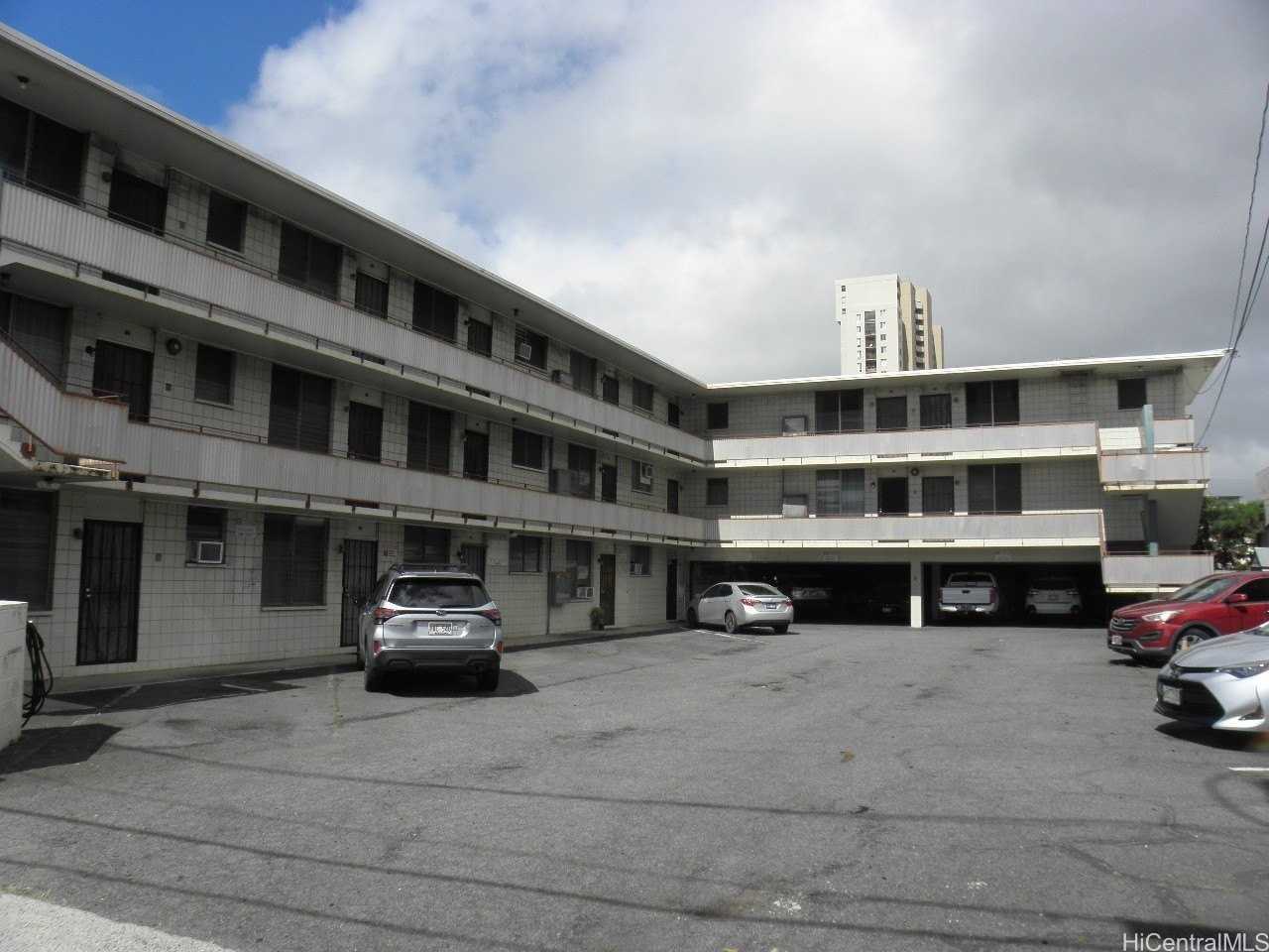 724 Kamuela Ave