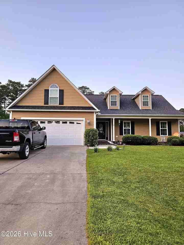 300 Croatan Woods Dr - Photo 2 of 28