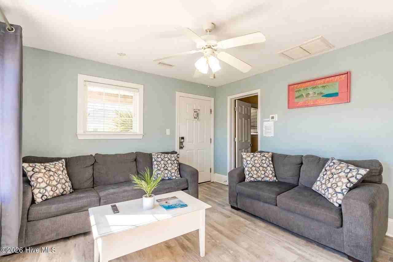 1507 N New River Dr #216 - Photo 2 of 30