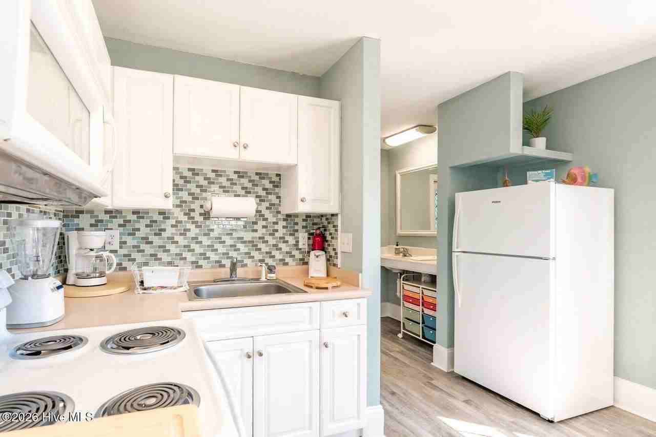 1507 N New River Dr #216 - Photo 7 of 30