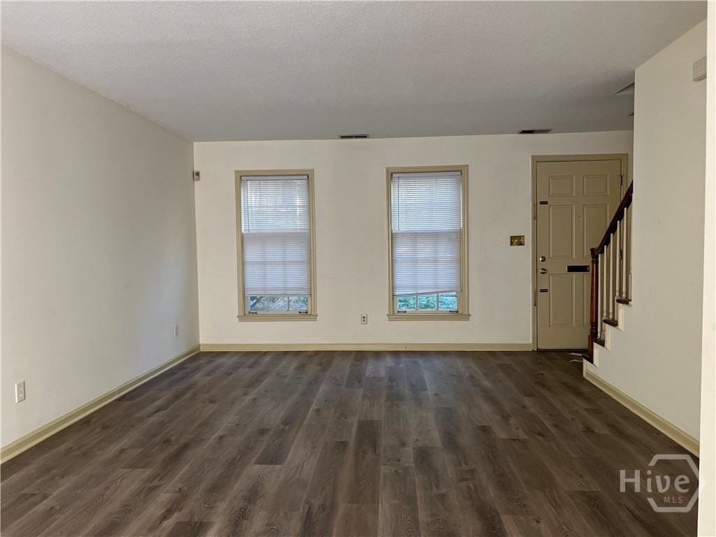 315 S Pope St #1 - Photo 2 of 11