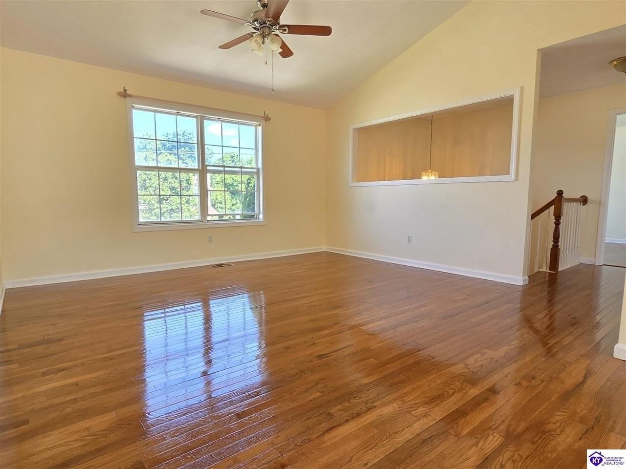 140 Byerly Blvd - Photo 3 of 25