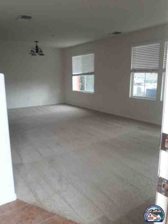 642 W Brewer Rd - Photo 2 of 15