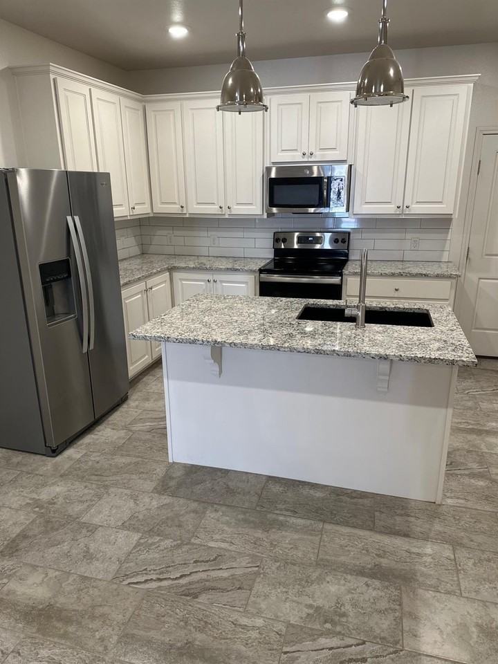 5636 Lehigh St - Photo 2 of 10