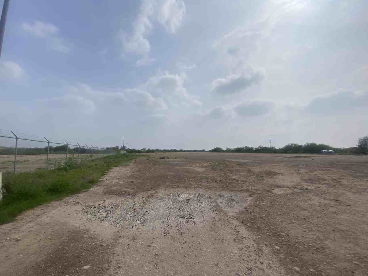 24010 Mines Rd - Photo 4 of 20